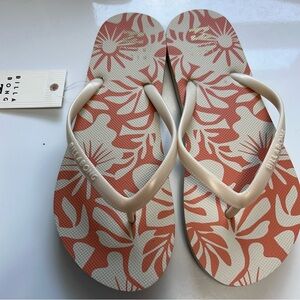 Billabong Women's Floral Flip Flops - Cream and Tan